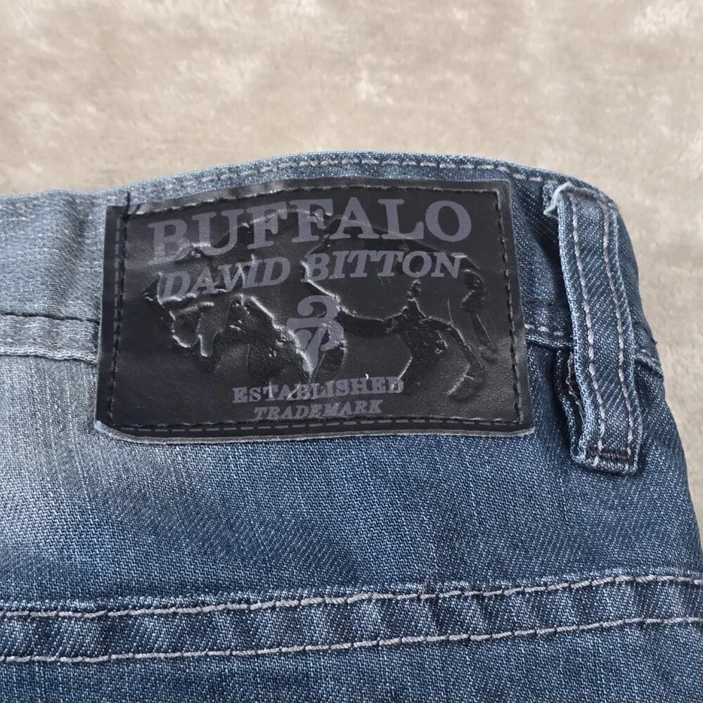 Buffalo David Bitton Ruffer Easy Jeans Mens 36 Medium Wash Bootcut Relaxed Denim - Picture 15 of 15